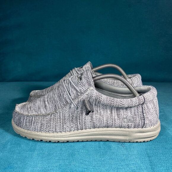 Size 9 - Men’s Hey Dude Gray shoes - Picture 1 of 8